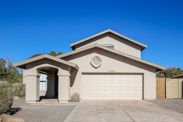6520 W PARADISE LN GLENDALE, AZ 85306